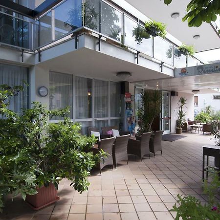 Hotel Rondinella Cesenatico Esterno foto